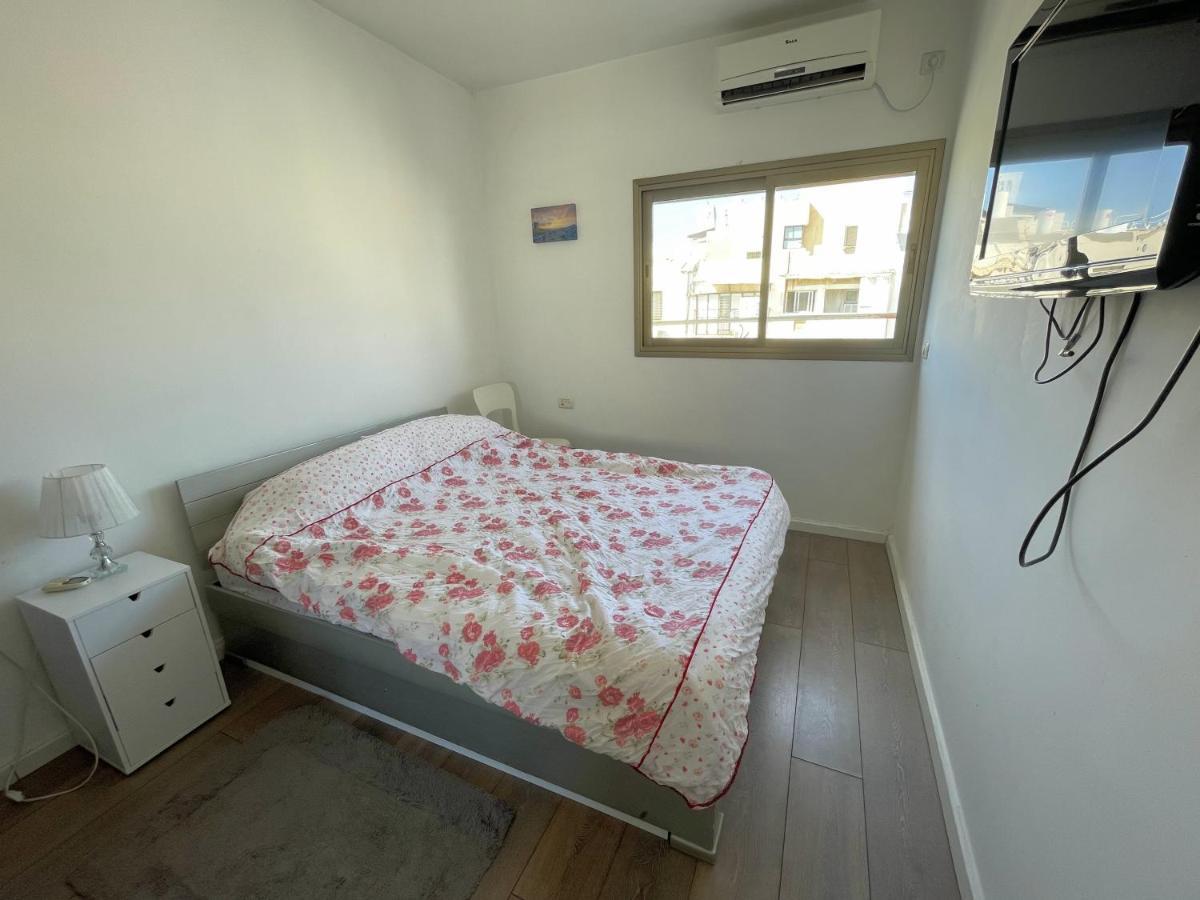 Beautiful 2-Bedroom Condo In The Heart Of Tel Aviv Exterior photo