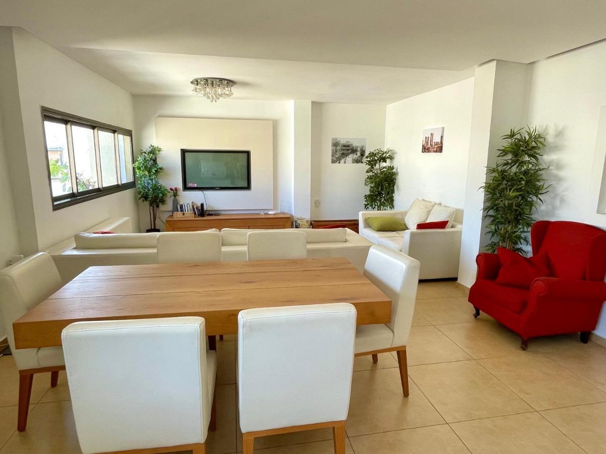 Beautiful 2-Bedroom Condo In The Heart Of Tel Aviv Exterior photo
